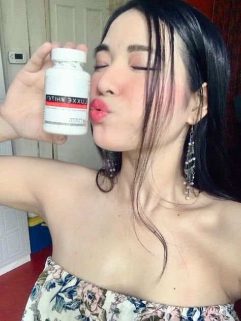 Luxxe White Enhanced Glutathione 775mg / 60 capsules  💎World Class Product 🇺🇸100% made in the USA 🌏Global brand and Best brand awardee 🏆Most effective whitening supplement 🇵🇭Best selling Glutathione in the Philippines 🏅Best quality skin whitening supplement 💊Highest dosage in the market 775mg ✅Approved by FDA, US FDA, HALAL, cGMP 🚫Proven safe with NO harmful side effects   Achieve the skin you've always dreamed of with Luxxe White.  - Helps prevent pimple, acne and other skin problems Glutathione Supplement, Prevent Pimples, Basic Skin Care, Basic Skin Care Routine, Shower Skin Care, Skin And Hair Care, Healthy Lifestyle Inspiration, Lifestyle Inspiration, Skin Problems