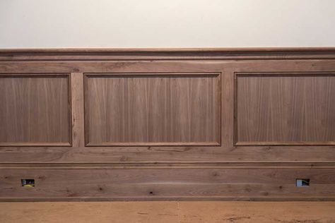 Walnut wainscoting!! Walnut Wall Panels, Walnut Wainscoting, Wainscoting Colors, Bedroom Wainscoting, Bathroom Wainscoting, Wainscoting Staircase, Wainscoting Living Room, Wainscoting Height, Wainscoting Nursery