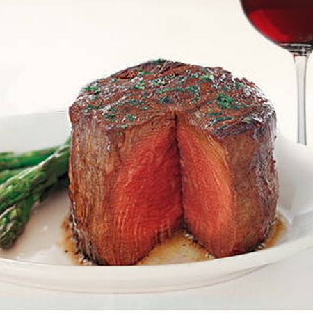 Ruth's Chris Filet Ruth Chris Steak, Filet Recipes, Steakhouse Recipes, Ruths Chris Steakhouse, Filet Mignon Recipes, Ruth Chris, Easy Meat Recipes, Copycat Restaurant Recipes, Steak House