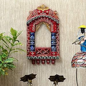 Royal Artwork, Jharokha Wall Decor, Clay Things To Make, Rajasthan Art, Lipan Art, India History, Fake Window, Traditional Wall Decor, Wood Wall Sculpture