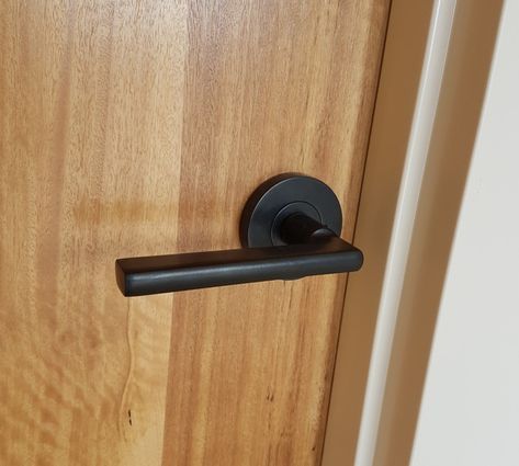 How to Fit Door Handles and Hinges | MODA Doors Wooden Door With Black Handle, Wooden Door Black Handle, Oak Internal Doors With Black Handles, Japandi Door Handle, Door With Black Handle, Doors With Black Handles, Doors With Black Hardware, Rustic Door Handles, Door Handles Black