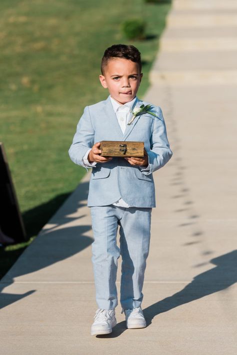 Destination Wedding Ring Bearer Outfit, Ring Bearer Blue Suit, Light Blue Ring Bearer Outfit, Linen Ring Bearer Outfit, Dusty Blue Wedding Ring Bearer, Beach Wedding Ring Bearer Outfit, Dusty Blue Ring Bearer Outfit, Baby Blue Wedding Ring, Summer Ring Bearer Outfit