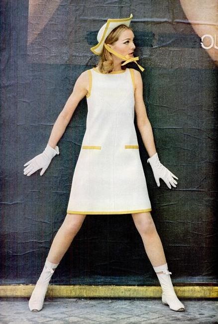 André COURRÈGES, 1960s fashion (hva) 200 Fashion, 70s Mode, 60’s Fashion, Andre Courreges, 1960 Fashion, 60s 70s Fashion, 60s And 70s Fashion, Fashion 1960s, Robes Vintage