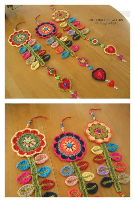 Crochet Flower Door Hanger, Crochet Flower Decoration Ideas, How To Crochet Wall Hanging, Crochet Floral Garland, Crochet Hanging Decoration Free Pattern, Crochet Hanging Wall Decor, Crochet Flower Wall Decor, Crochet Flower Curtain Pattern Free, Crochet Floral Wreath