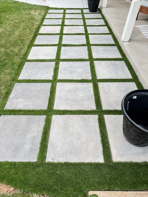 How To DIY The Best Artificial Grass Paver Patio Grass Paver Patio, Synthetic Grass Front Yard, Turf Between Pavers, Turf Paver, Giant Backyard, Brick Flower Bed, Paver Patio Ideas, Turf Backyard, Grass Pavers