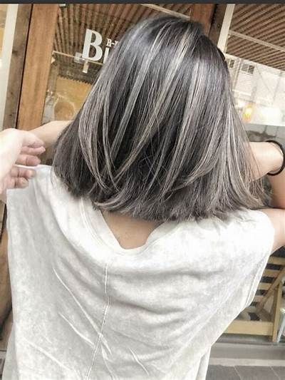 Gorgeous Gray HairGrey White HairShort Grey HairShort Hair Styles ... Textured Haircut Medium Straight, Cat Rambut Highlight Grey, Short Hair Highlights, Grey Hair Transformation, Hair Color Underneath, Gorgeous Gray Hair, Grey Hair Inspiration, Ash Hair Color, Gray Hair Growing Out