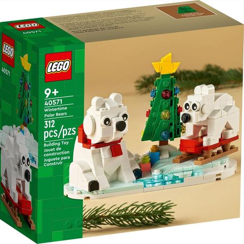 This stocking stuffer for kids makes a fun holiday activity for the family or a great polar bear gift Halloween Lego, Polar Bear Toy, Lego Winter, Lego Halloween, Lego Disney Princess, Tree Toy, Lego Christmas, Baby Polar Bears, Polar Bear Christmas