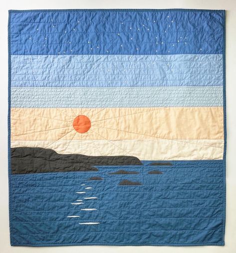 Home Ceramics, Crafting Room, Artsy Ideas, Landscape Art Quilts, Mountain Quilts, Landscape Modern, Landscape Quilt, Quilted Blanket, The Setting Sun