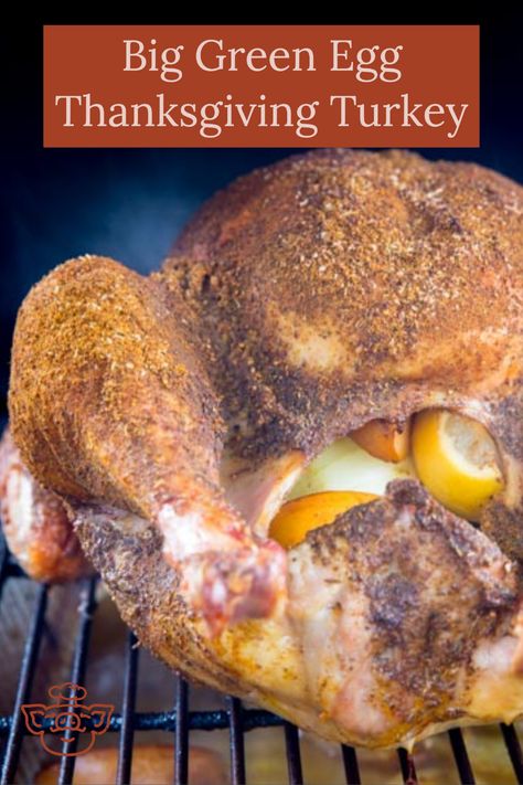 Big Green Egg Turkey, Green Egg Turkey, Grilled Turkey Recipes, Big Green Egg Grill, Green Egg Grill, Kamado Bbq, Big Green Egg Recipes, Green Egg Recipes, Bbq Turkey