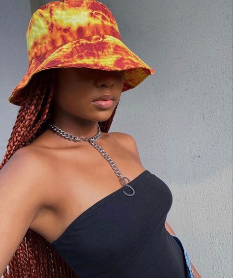 Bucket Hat Outfit With Braids, Bucket Hat Aesthetic 90s, Tie Dye Top Outfit, Black 90s Fashion, Braid Wigs, Bucket Hat Outfit, Style Aesthetics, Hat Outfit, Girl Braids