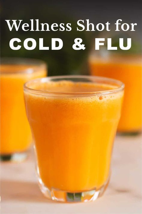 Juicing Immune Booster, Juice For Colds, Immune Booster Juice, Medicinal Teas, Immunity Juice, Booster Juice, Immunity Drink, Grapefruit Smoothie, Health Shots