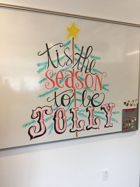 Christmas Marker Board Ideas, Christmas Dry Erase Board Drawings, What To Draw On White Board, White Board Ideas Christmas, September Whiteboard Art, Holiday Whiteboard Ideas, White Board Fall Ideas, Christmas Whiteboard Drawings, Holiday White Board Ideas