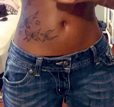 Pelvis Tattoos Women Large, Side Of Stomach Tattoo For Women, Angel Tattoos, Girly Tingz, 4 Tattoo, Pretty Tattoos For Women, Current Obsession, Tattoos For Black Skin, Dope Tattoos For Women