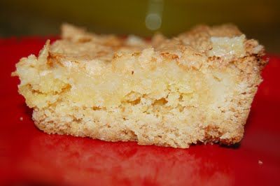 Texas Gold Bar  1 pkg yellow cake mix  1 egg  1 stick margarine, softened (1 Cup)  1 8oz pkg cream cheese, softened  2 eggs  1 box powdered sugar  350º. Combine first three ingredients and press into 8 1/2 x 11" ungreased pan, and up the sides about an inch.  Mix together cream cheese, eggs, and powdered sugar and pour over crust. Bake 45 minutes or until golden brown Gf Bars, Chess Bars, Texas Gold, Gooey Bars, Almond Bars, Simple Dessert, Gold Bars, Save Room, Cake Mix Recipes