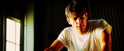 Pearl Harbor Josh Hartnett Gif, Writing For Him, Danny Walker, Pearl Harbor Movie, Josh Harnett, Pearl Harbour, Josh Hartnett, I Fall To Pieces, Blogging Quotes