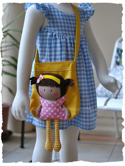 Sac Diy, Kids' Bag, Tiny Dolls, Sewing Dolls, Sewing Toys, Felt Dolls, Soft Dolls, The Doll, Sewing For Kids