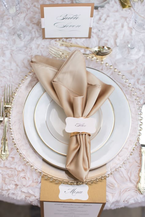 Blush Cream Gold Wedding Table Settings, Rose Gold/bush Champagne Gold And Ivory Wedding Reception Decor, Champagne Linens Wedding, Gold White Table Decor, White Gold Table Setting, Blush Table Setting, White And Gold Wedding Table, Bridesmaids Colours, Gold Wedding Table Setting