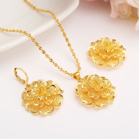 Gold Plated Flower Pendant Jewelry For Wedding, Gold Flower Jewelry Set, Dubai Gold Jewelry Earrings, Elegant Gold Flower Pendant Jewelry, Gold Flower-shaped Jewelry For Wedding, Dubai Gold Jewelry Long, Beautiful Wedding Jewelry, Gold Pendant Set, Dubai Gold Jewelry