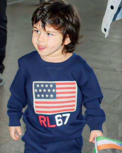 Taimur Ali Khan Pataudi is the son of actors Saif Ali Khan and Kareena Kapoor. Most Romantic Pics, Taimur Ali Khan Pataudi, Naseeruddin Shah, Taimur Ali Khan, Twinkle Khanna, Anupam Kher, Saif Ali Khan, Karan Johar, Kareena Kapoor Khan