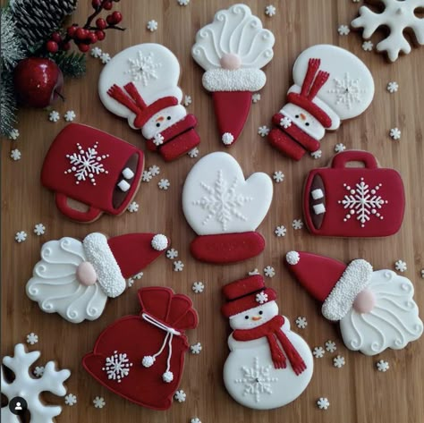 Cookies Decoration Ideas, Christmas Cookies Decoration, Christmas Cookie Icing, Royal Icing Christmas Cookies, Jul Kaka, Decorated Christmas Cookies, Cookies Decoration, Christmas Sugar Cookies Decorated, Cookies Cupcake