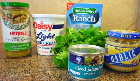 Chuy's Jalapeno Ranch Dip, Creamy Jalapeño Dip, Jalapeno Ranch Dip, Jalapeño Ranch Dip, Jalapeño Ranch, Jalapeno Ranch Dressing, Creamy Jalapeno Dip, Lemon Squares Recipe, Jalapeño Dip