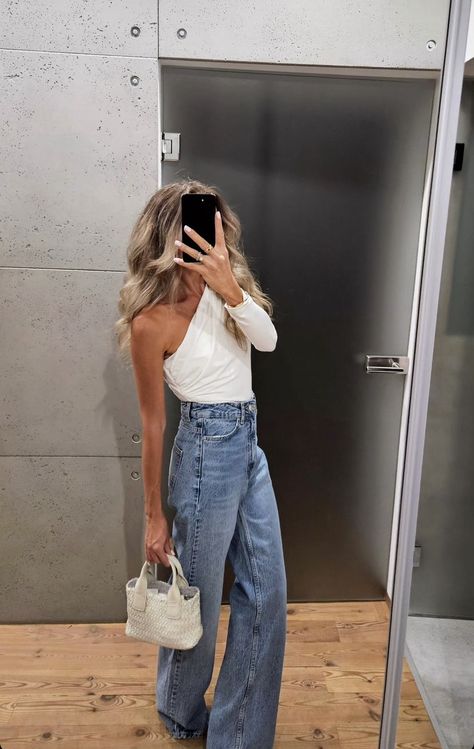 Hot Summer Day Work Outfit, Spring Bar Outfit, Looks Black, Out Outfits, Going Out Outfits, Summer Fashion Outfits, Autumn Outfit, Mode Inspiration, Looks Style