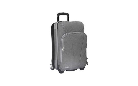 The Best Luggage for Easy International Travel Osprey Farpoint, Tumi Luggage, Best Suitcases, Hardside Luggage, Best Luggage, Luggage Sets, Backpacking Travel, Short Trip, Overnight Bag