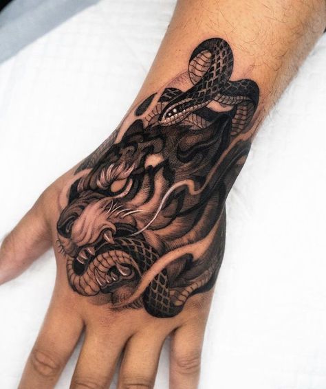 Dragon Head Hand Tattoo, Hand Tattoo Cover Up Ideas For Men, Dark Hand Tattoos For Men, Hand Tattoo Cover Up, Traditional Back Tattoo, Fist Tattoo, Tiger Hand Tattoo, Japanese Hand Tattoos, Side Neck Tattoo