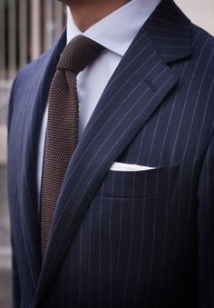 Navy Pinstripe Suit, Terno Slim, Style Gentleman, Navy Suit, Pinstripe Suit, Sharp Dressed Man, Modern Gentleman, Men’s Suits, Suit Style