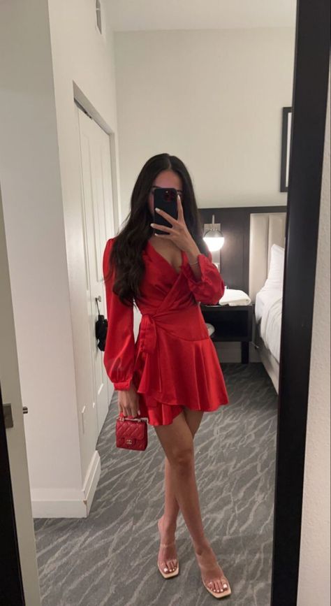 Going Out Dresses Classy, Dinner Outfits Dress, 23 Birthday Outfit, Elegant Dinner Outfit Classy Night, Expensive Outfits Classy, Outfit Dinner Night, Dinner Night Outfit Classy, Luxury Outfits Classy, Dress Dinner Night