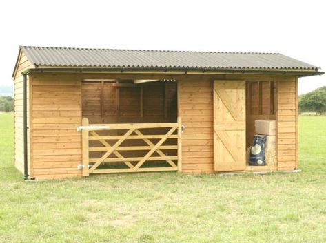 Here is our 6m x 3.1m Mobile Field Shelter. This particular shelter has been fitted with a wooden gate and a Tack/Feed Room, which for added security and protection also includes an internal timber floor. Horse Run In Shelter With Tack Room, Horse Shelter With Hay Storage, Horse Field, Field Shelters, Small Horse Barns, Feed Room, Horse Shed, Horse Farm Ideas, Diy Horse Barn