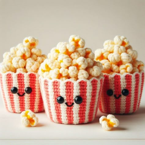 Crochet Popcorn Amigurumi Pattern Free Crochet Popcorn Bucket, Crochet Fruit Bowl, Dessert Crochet, Crochet Popcorn Free Pattern, Poptart Crochet Patterns, Crochet Corn Pattern, Amigurumi Free Pattern Food, Crochet Chili Pepper Pattern Free, Dessert Crochet Pattern Free