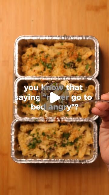 tim laielli on Instagram: "mini pasta bakes w/ caramelized onions, smoked gouda, and baby shiitake mushrooms 

#pasta #dinner #cooking #dinnerideas" Mushrooms Pasta, Mini Pasta, Pasta Bakes, Smoked Gouda, Shiitake Mushrooms, Shiitake Mushroom, Pasta Bake, Caramelized Onions, Onions