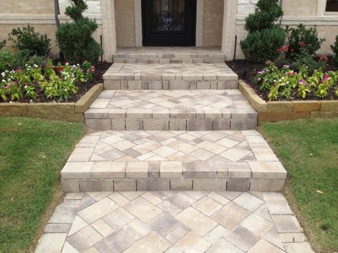 Paver Walkways | pavers-walkway-urbana-in-danville-beige Exterior Walkway, Pavers Walkway, Front Yard Walkway, Paver Steps, Front Porch Steps, Landscape Pavers, Walkway Landscaping, Front Walk, Walkway Design