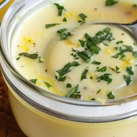 Carrabba’s lemon butter sauce - Taste Just Home Carrabbas Recipes, Snickers Cheesecake, Homemade Sauce Recipes, Creamy Garlic Sauce, Lemon Butter Sauce, Delish Recipes, Lemon Butter, Creamy Garlic, Homemade Sauce