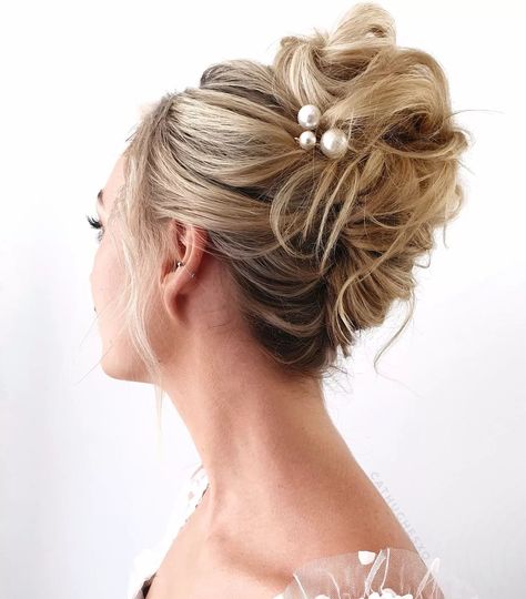 Messy French Twist, Messy French Twists, Western Formal, Bridesmaid Hair Inspo, 2023 Weddings, French Twist Updo, French Twist Hair, Wedding Updos, Hair Upstyles