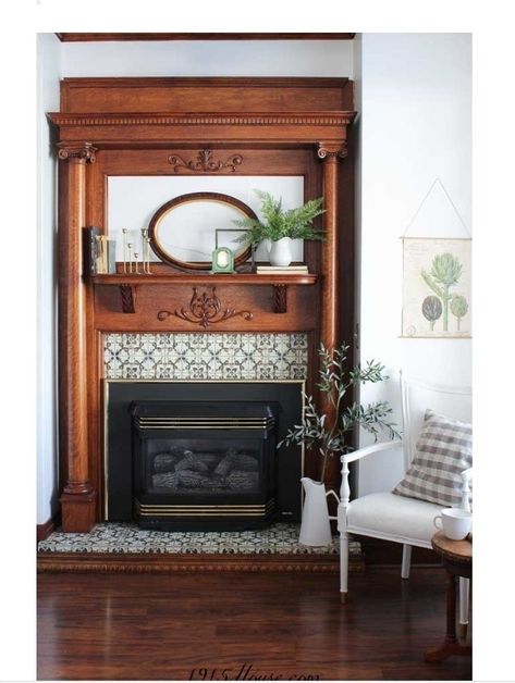 1915 House, Antique Mantle, Antique Fireplace Surround, Living Room Refresh, Craftsman Interior, Victorian Fireplace, Old Fireplace, Fireplace Mantel Decor, The Lie