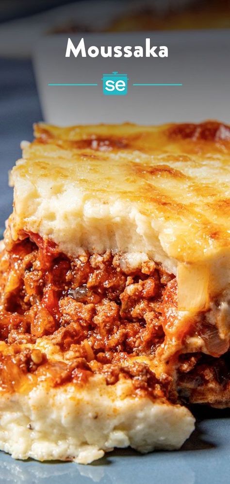 A classic Greek dish made of rich, hearty layers of potato, eggplant, and tomato-based meat sauce, blanketed in creamy béchamel. #Moussaka #GreekRecipes #Baking #SeriousEats Moussaka Recipe, Gross Food, Greek Dishes, Serious Eats, Evening Meals, Meat Sauce, Middle Eastern Recipes, Greek Recipes, Interesting Food Recipes