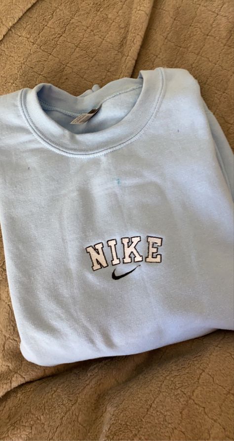 #nike #homemade #embroidery #swoosh #lightblue #sweatshirt #comfort #sweater #embroideryart Nike Embroidery Sweatshirt, Homemade Embroidery, Nike Embroidery, Nike Volleyball, Sweater Embroidery, Sweatshirt Ideas, Washington Dc Travel, Embroidery Sweater, Embroidery Sweatshirt