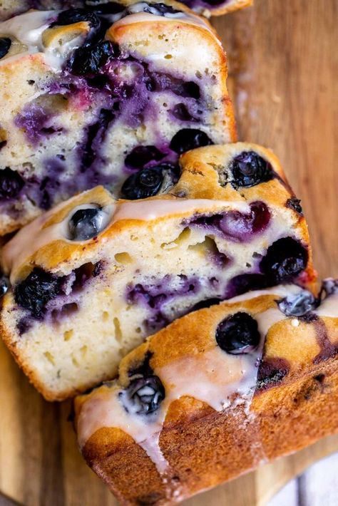 Easy Lemon Blueberry Bread, Blueberry Desserts Recipes, Blueberry Loaf, Desert Ideas, Lemon Blueberry Bread, Lemon Bar, White Grape, Blueberry Bread, Lemon Glaze