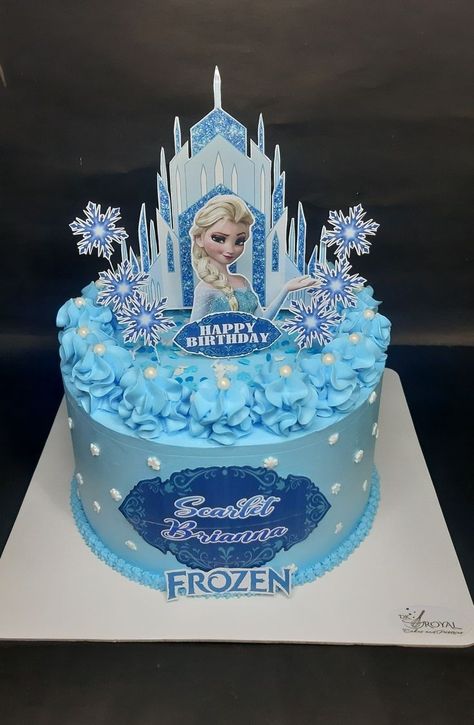 Cake With Elsa Frozen, Frozen Theme Cake Design, Frozen Cake Design Birthdays, Frozen Birthday Cake Topper Printable, Cake Frozen Birthday Ideas, Frozen Themed Birthday Party Cake, Birthday Cake Elsa Frozen, Elsa Birthday Cake Frozen, Birthday Cake Frozen Theme