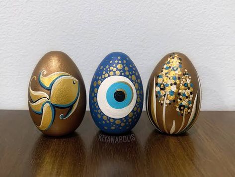 https://encrypted-tbn0.gstatic.com/images?q=tbn:ANd9GcS9UFY-h0r7PC3yOGjHFQcB-RcWB-mPN64AHS5btN7ALthGeOfr&usqp=CAc Painted Wooden Eggs, Nowruz Table, Haft Sin, Persian Painting, Haft Seen, Persian New Year, Easter Paintings, Easter Egg Art, Pysanky Eggs