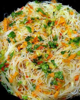 Rice Stick Noodles, Salad With Rice, Rice Sticks, Rice Noodle Recipes, Asian Vegetables, Lifestyle Quotes, Noodle Dishes, Asian Cooking, Vegetable Salad