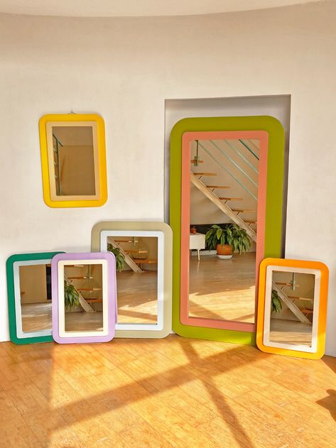 MIRRORS — Julie Lansom Mirror Colors Frame, Funky Floor Mirror, Custom Mirrors Diy, Mirror Diy Frame Ideas, Mirror Frame Painting Ideas, Creative Mirror Frame Ideas, Fun Mirrors, Diy Mirror Frame Ideas, Diy Art Deco