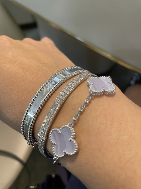 Van Cleef Bracelet Silver, Silver Bracelet Stack, Girly Bracelets, Silver Watches Women, Wrist Jewelry, Luxe Jewelry, Bracelets Set, Dope Jewelry, Jewelry Essentials