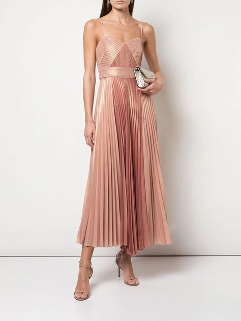 Pleated Metallic Tea Length Dress – Marchesa Gaun Fashion, Tea Length Dresses, Future Fashion, Guest Outfit, Inspiration Mode, Mode Inspiration, Fancy Dresses, Guest Dresses, Pleated Dress