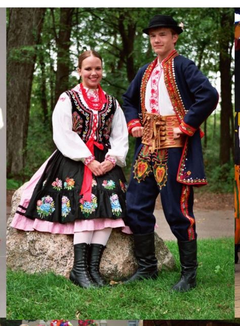 Comprehensive article showing various types of the brilliantly colored Folk Art so typical of Poland, some of which is worn as clothing. Also featured is  Wycinanki, decorative paper cut-outs  which some say are the most beautiful in the world. They were used to decorate the walls of ceiling beams in countryside cottages and given as gifts to family members and friends. Fellow Armchair Travelers, do be sure to click through to the article to see breathtaking examples. Polish Traditional Costume, Polish People, Polish Clothing, Polish Traditions, Costumes Around The World, Polish Folk Art, Folk Clothing, Folk Dresses, Folk Dance