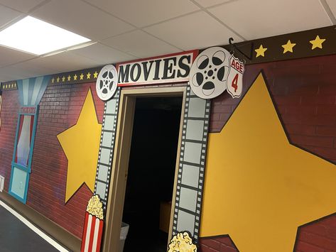 Movie Theater Door Decoration, Movie Hallway Decorations School, Movie Door Decorations, Publishing Party, Hollywood Halloween, Christmas Hallway, 100 Years Celebration, Home Cinema Room, Vbs 2024