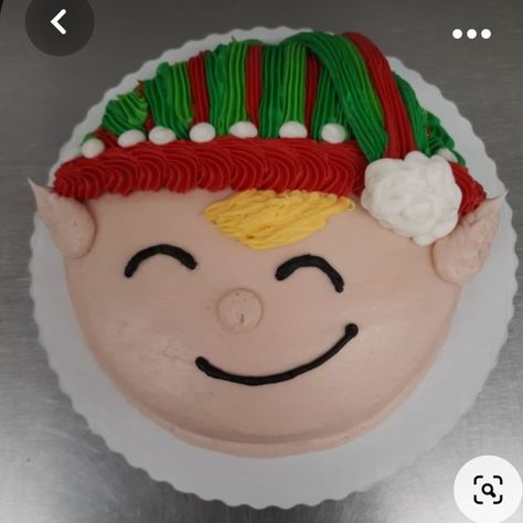 Elf On The Shelf Cake Ideas, Buddy The Elf Cake, Christmas Cookie Cakes, Simple Christmas Cakes, Christmas Tree Cupcake Cake, Elf Cake, Xmas Traditions, Themed Christmas Party, Xmas Cakes