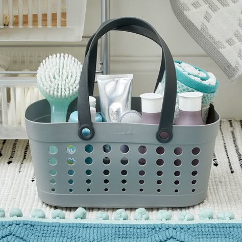 Spa Washroom, Dorm Bathroom Organization, Shower Organizers, Shower Caddy College, Dorm Room Organization Storage, Bathroom Organization Under Sink, Organization Under Sink, Organization Dorm, Shower Baskets